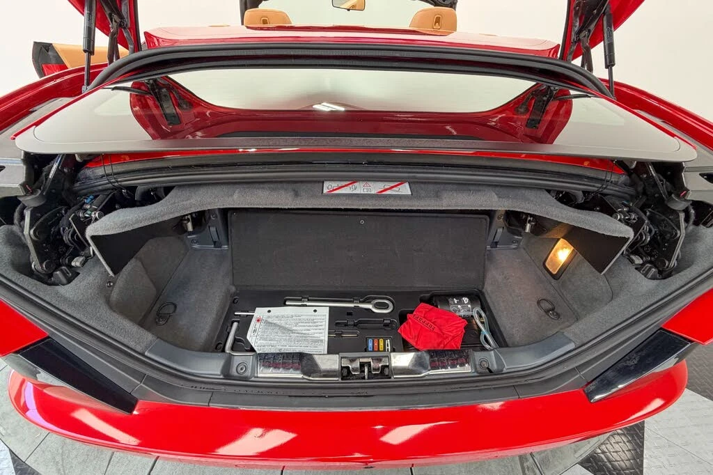 2014 Ferrari California - Image 17 of 31