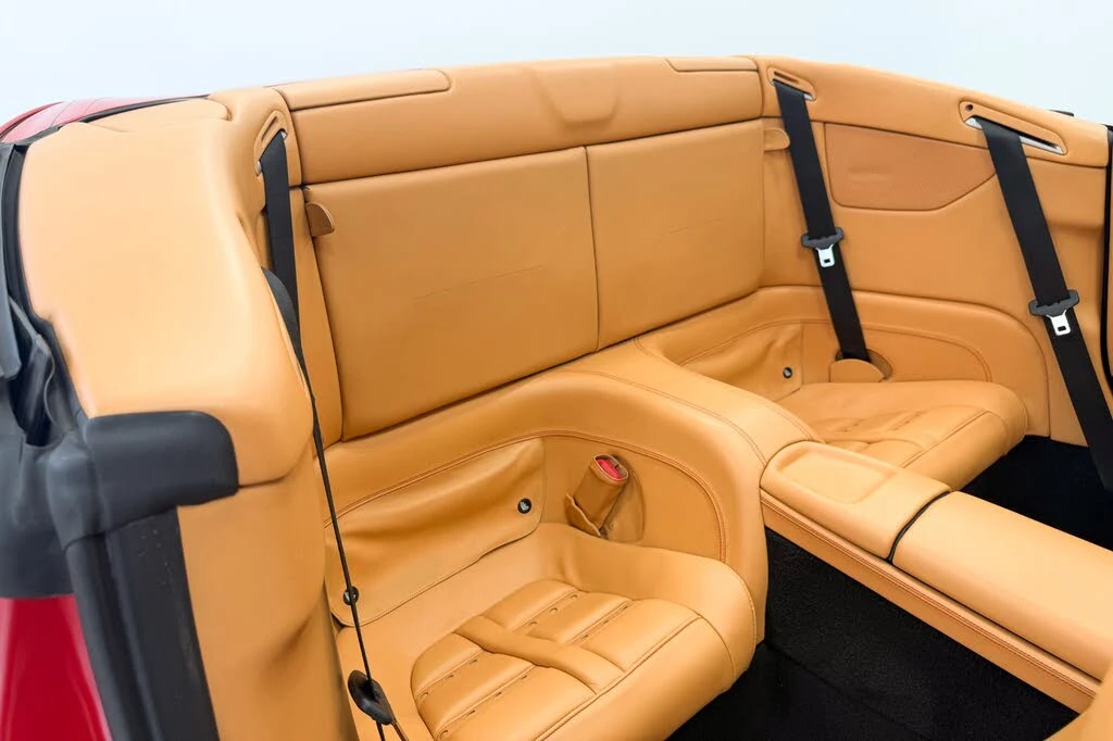 2014 Ferrari California - Image 27 of 31