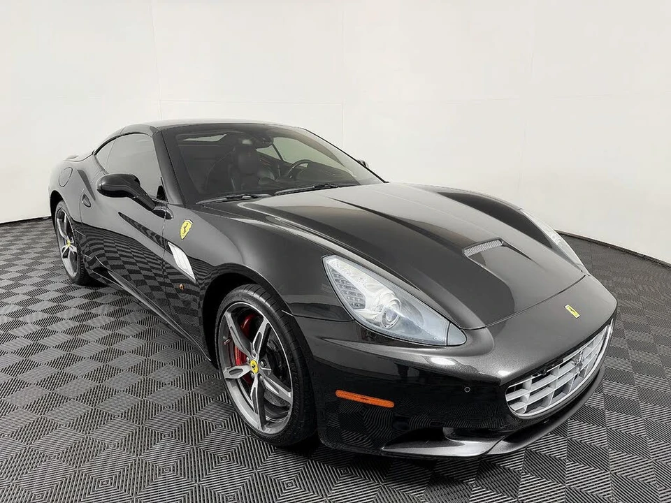 2014 Ferrari California - Image 6 of 31
