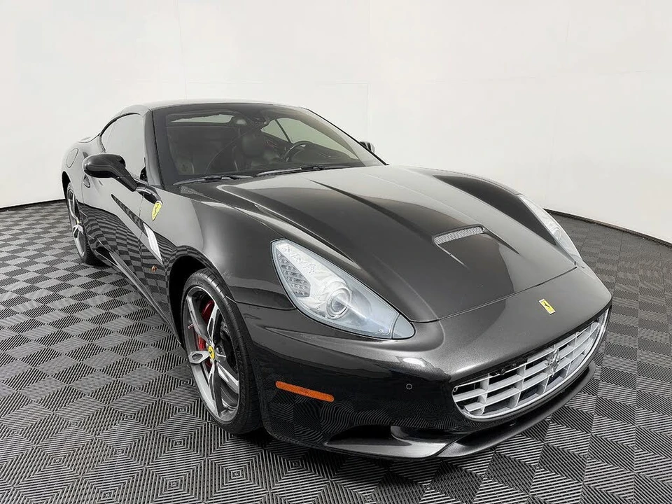 2014 Ferrari California - Image 5 of 31