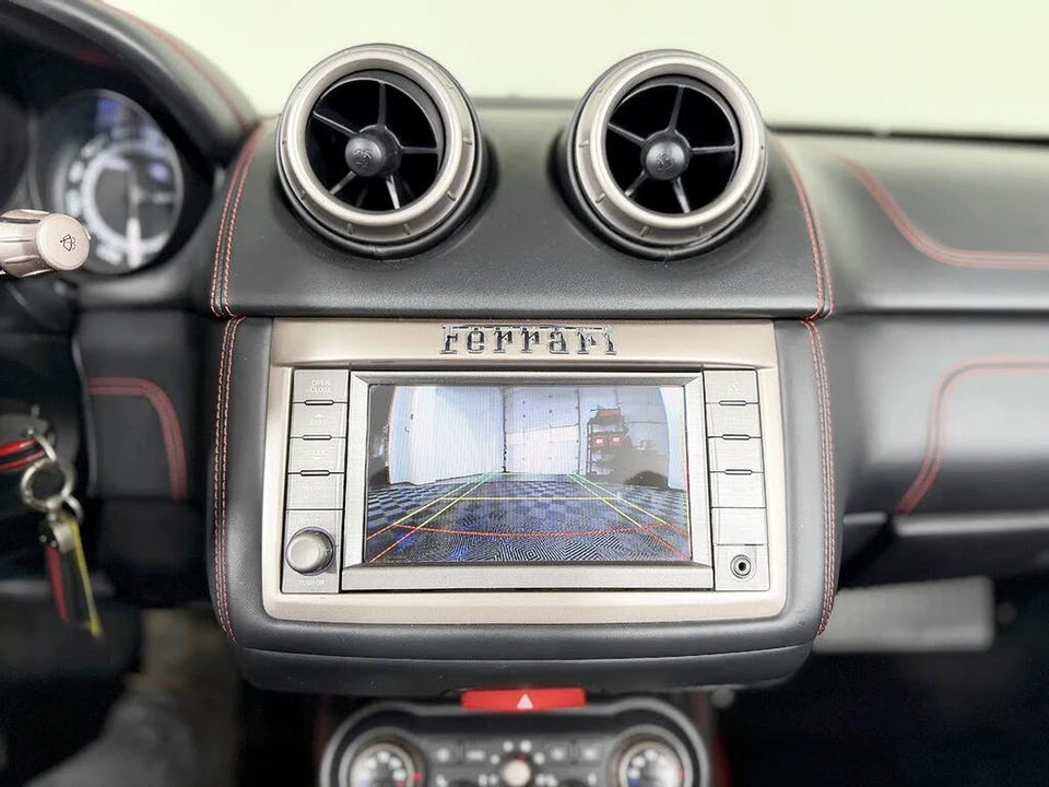 2014 Ferrari California - Image 28 of 31