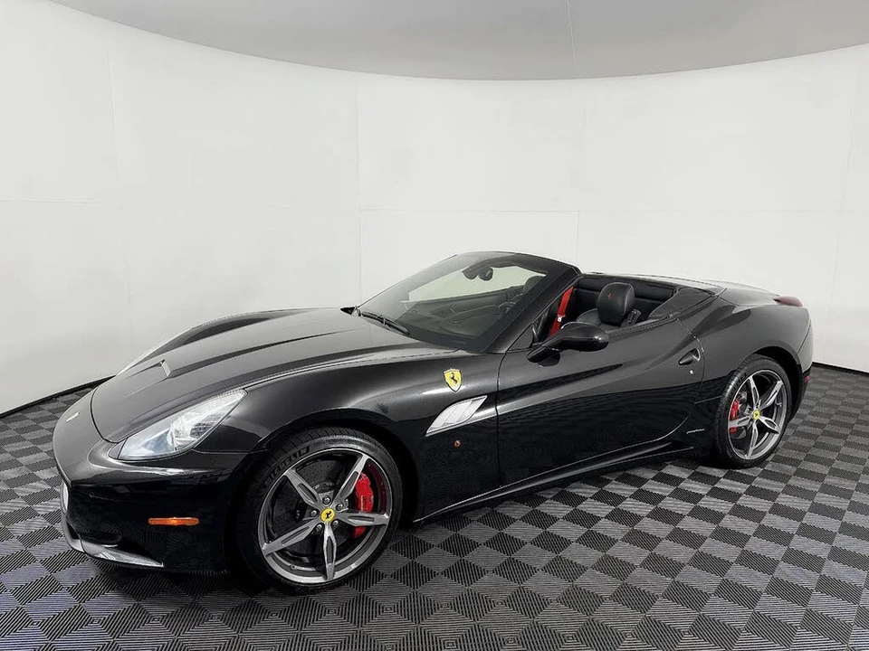 2014 Ferrari California - Image 20 of 31