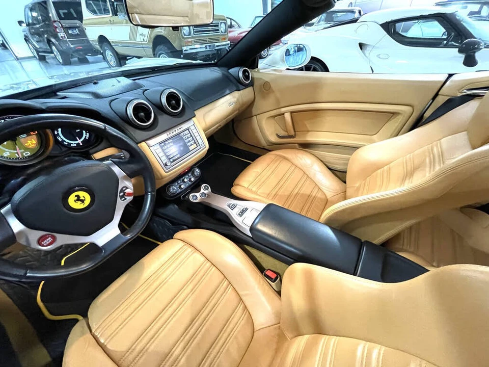 2014 Ferrari California - Image 24 of 31