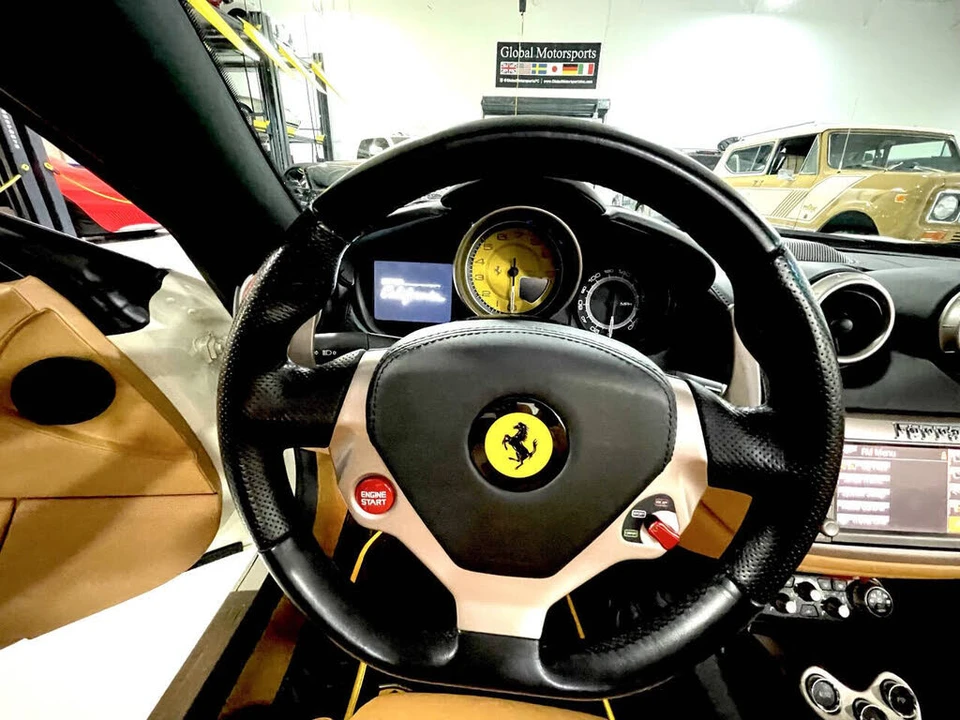 2014 Ferrari California - Image 27 of 31