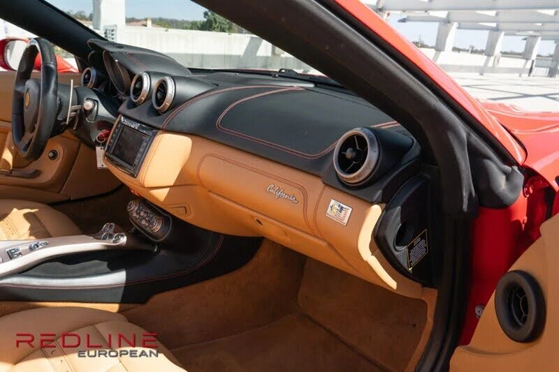 2014 Ferrari California - Image 25 of 31
