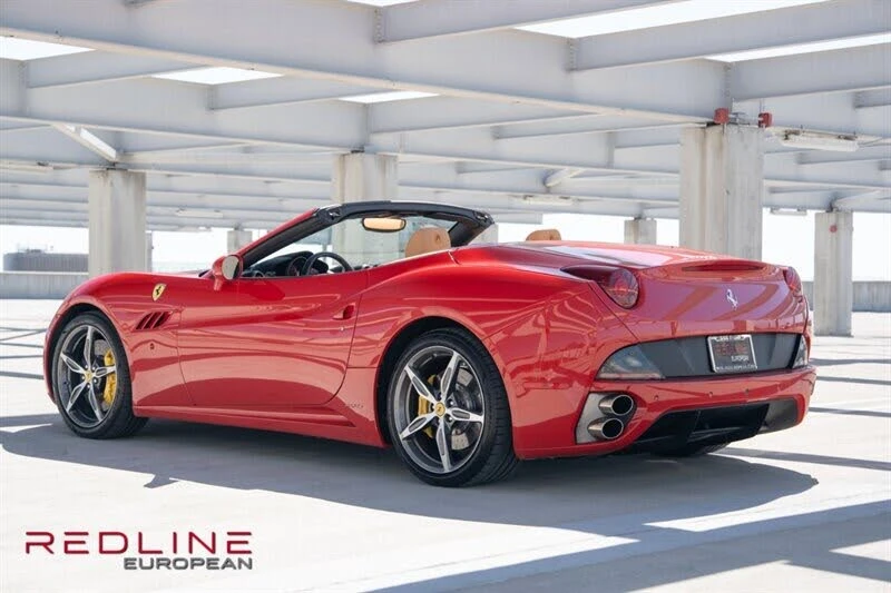 2014 Ferrari California - Image 7 of 31