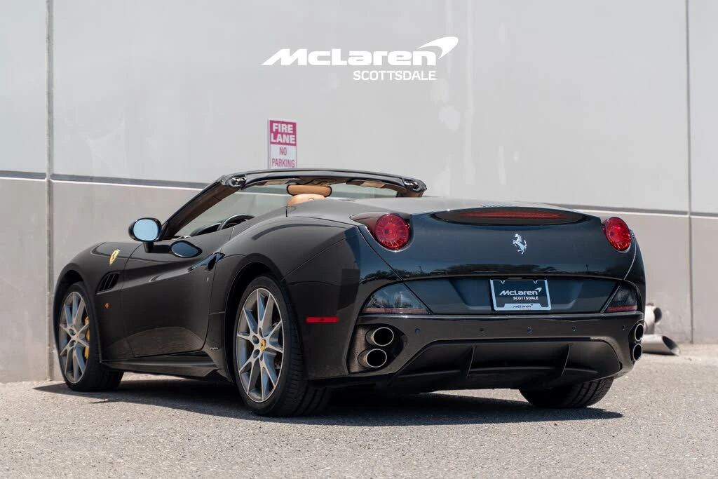2014 Ferrari California - Image 5 of 31