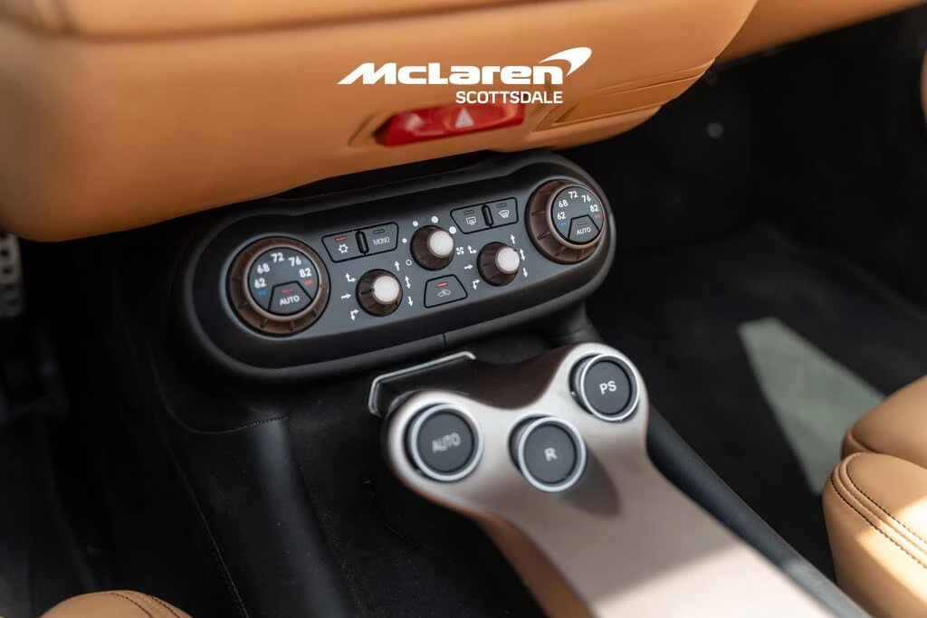 2014 Ferrari California - Image 19 of 31