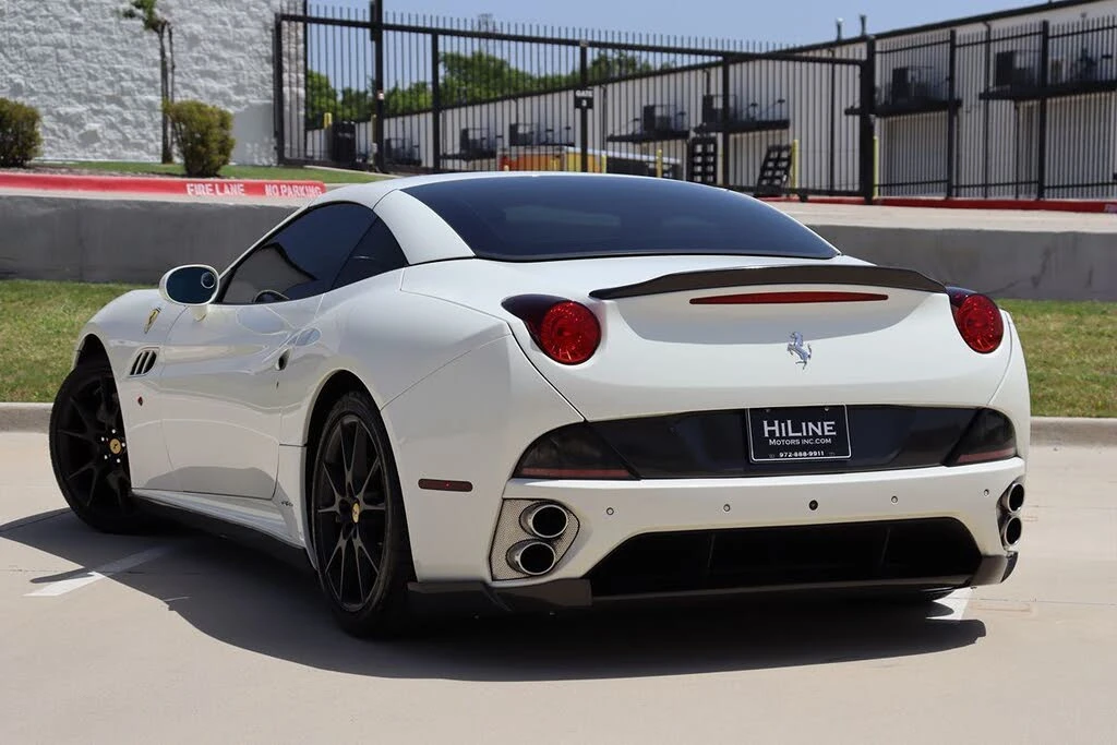 2014 Ferrari California - Image 16 of 31