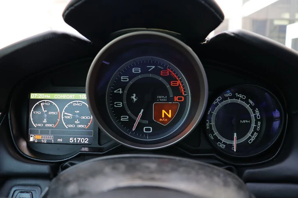 2014 Ferrari California - Image 30 of 31