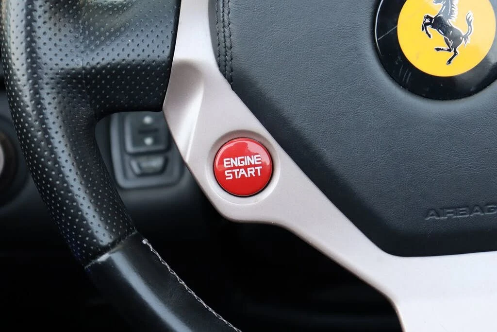 2014 Ferrari California - Image 28 of 31