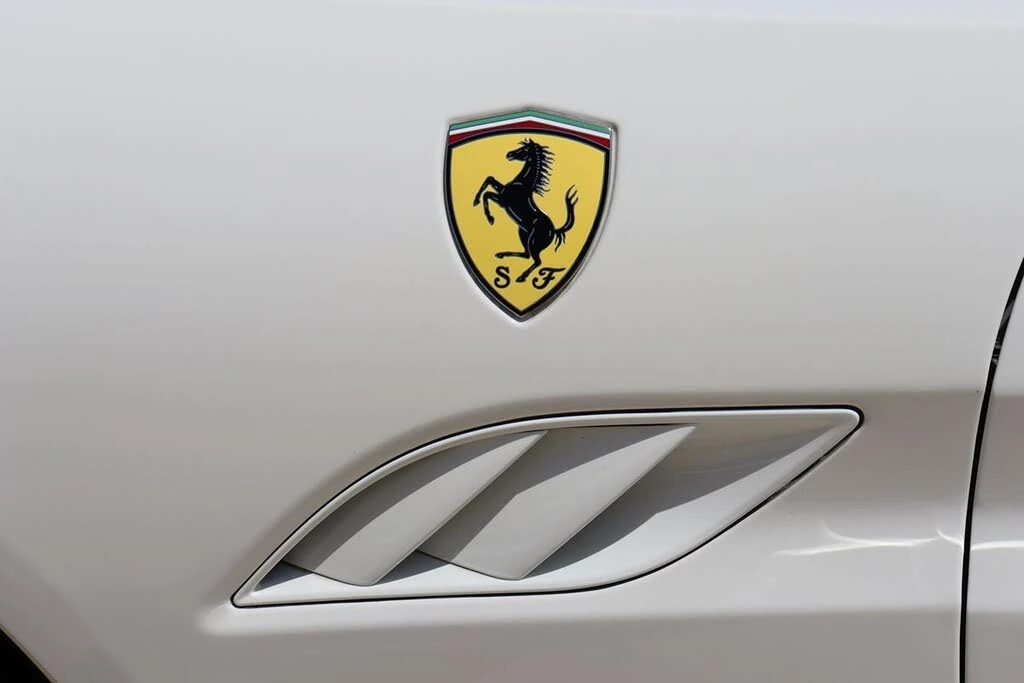 2014 Ferrari California - Image 10 of 31