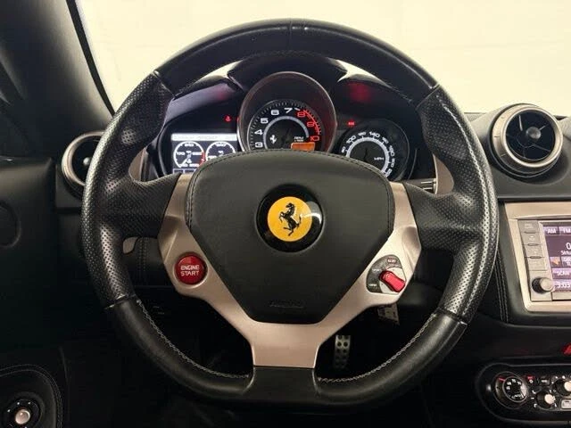 2014 Ferrari California - Image 27 of 27