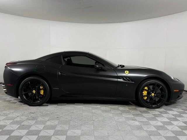2014 Ferrari California - Image 10 of 27