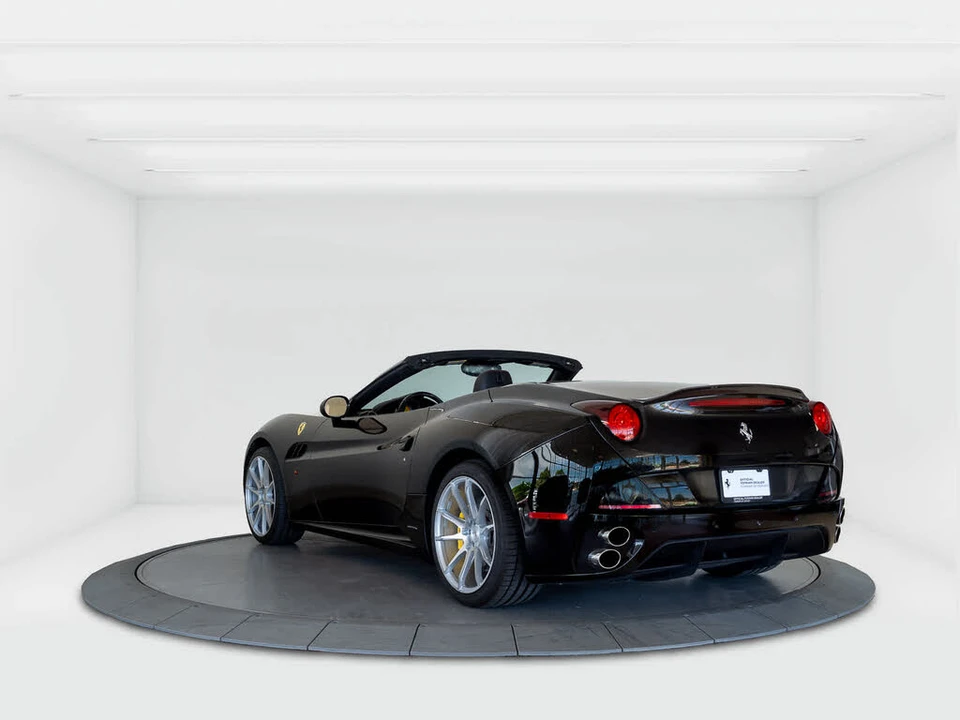 2014 Ferrari California - Image 3 of 6