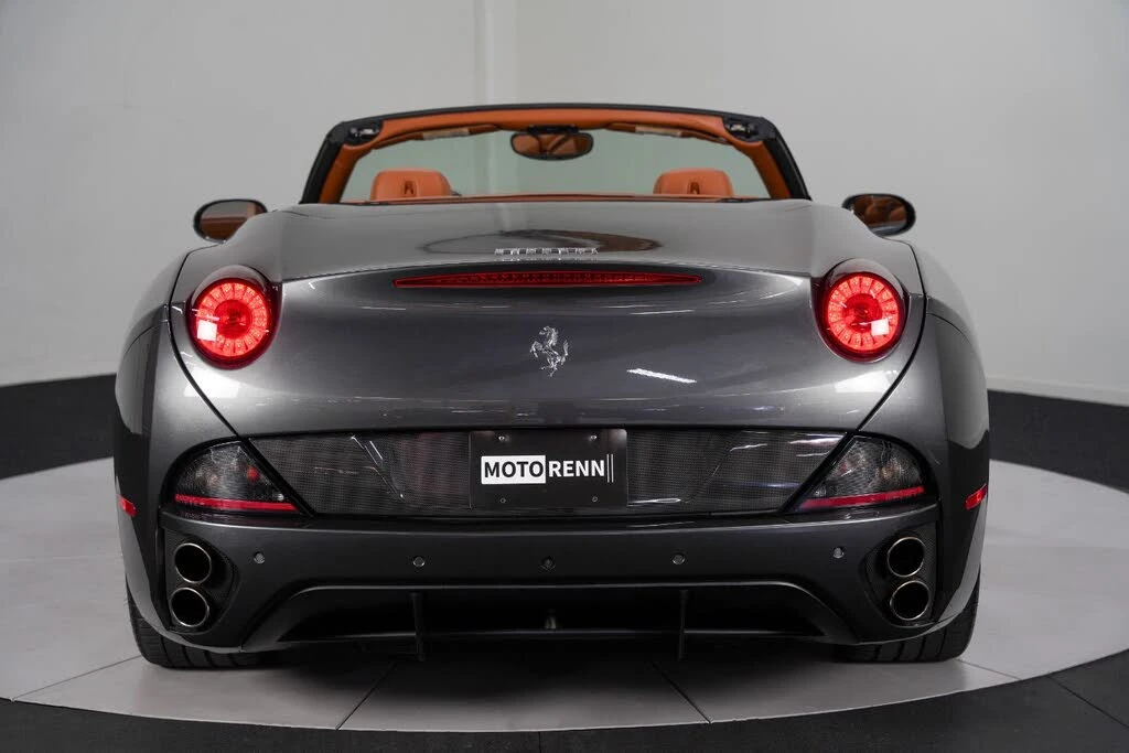 2014 Ferrari California - Image 8 of 31