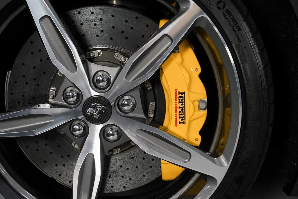 2014 Ferrari California - Image 18 of 31