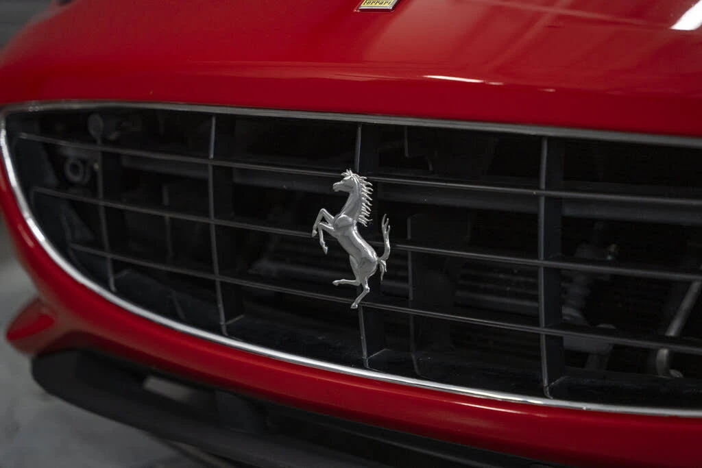 2014 Ferrari California - Image 17 of 31