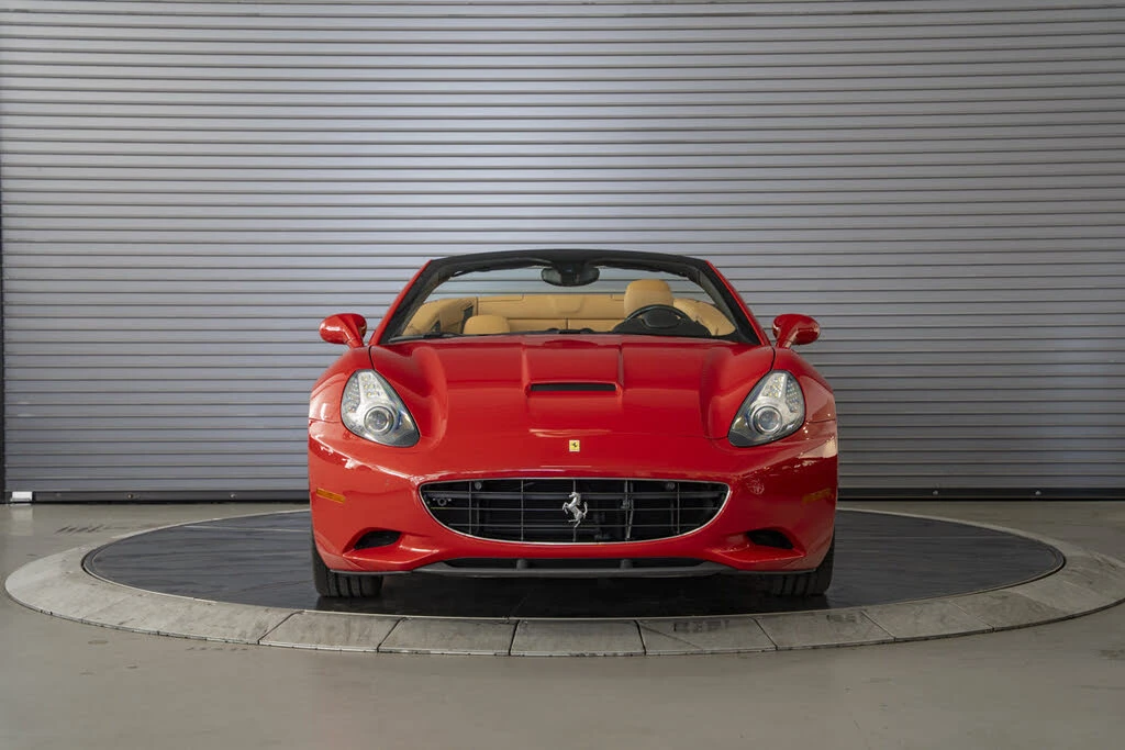 2014 Ferrari California - Image 8 of 31