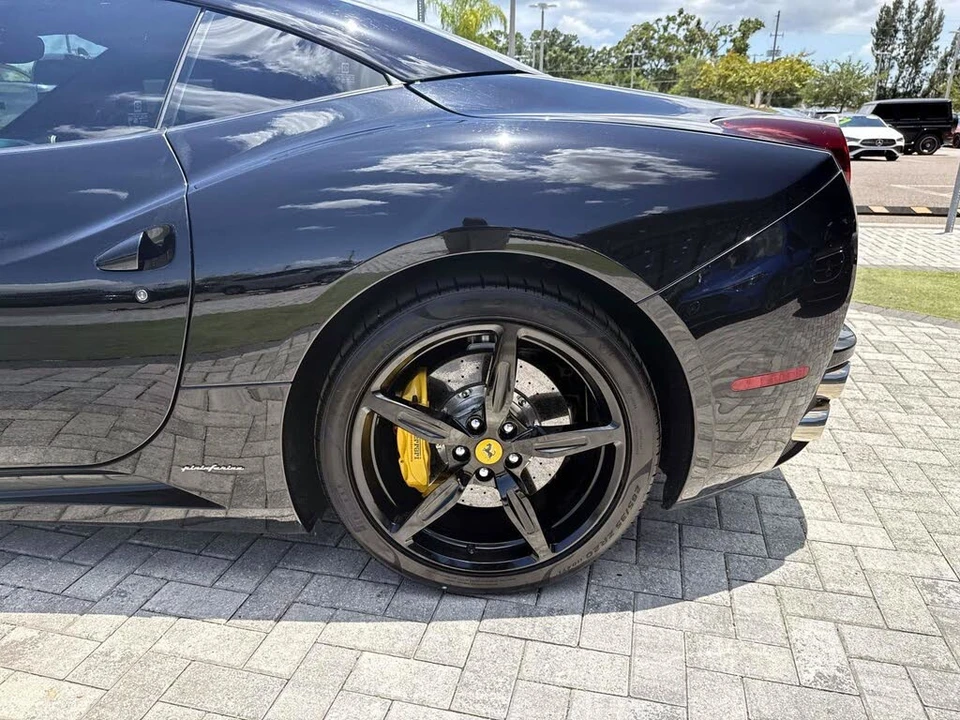 2014 Ferrari California - Image 10 of 21