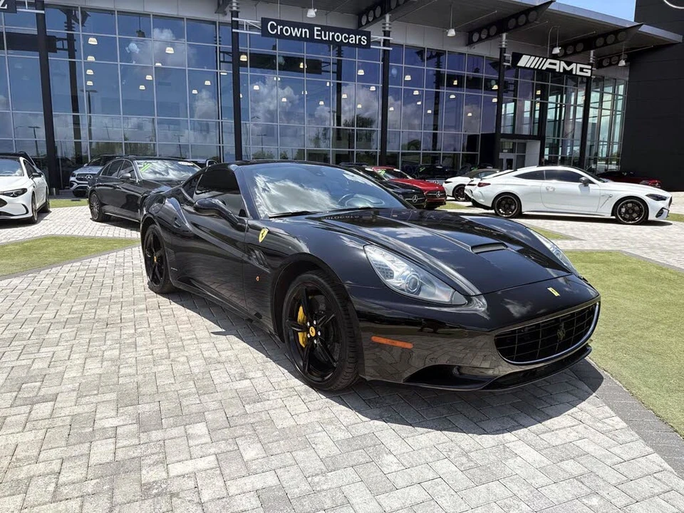 2014 Ferrari California - Image 7 of 21