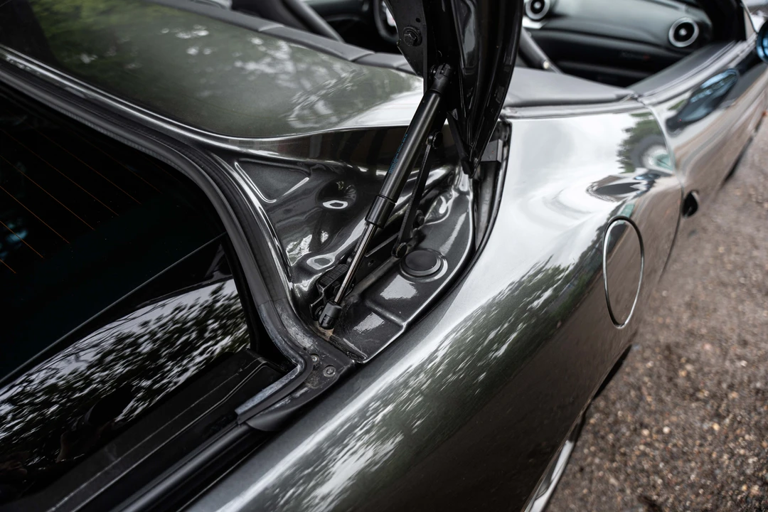 2014 Ferrari California T - Image 11 of 31