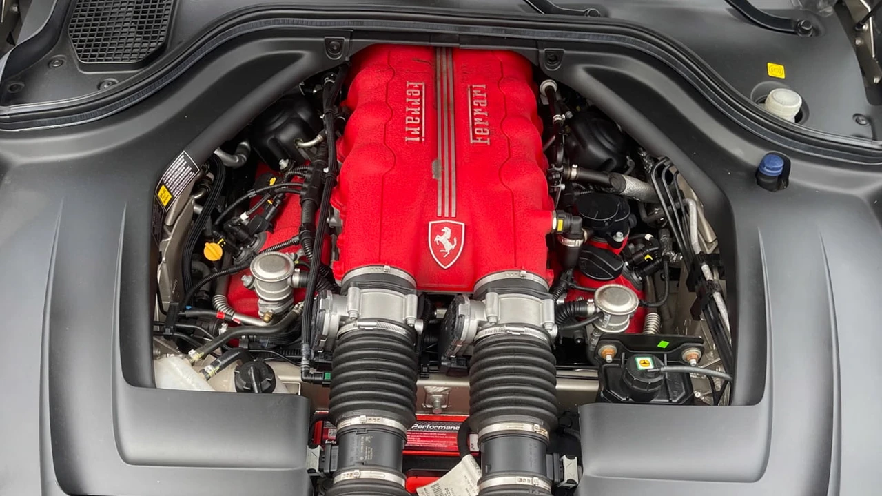 2014 Ferrari California - Image 9 of 31
