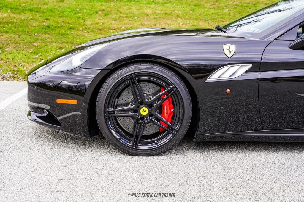 2014 Ferrari California - Image 4 of 12