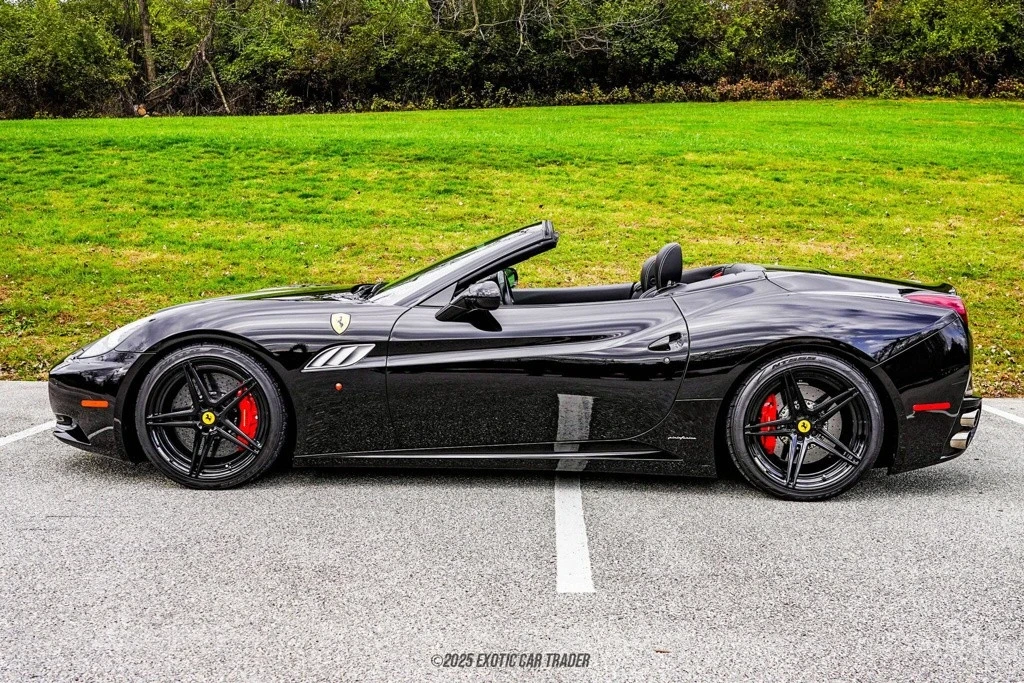 2014 Ferrari California - Image 3 of 12