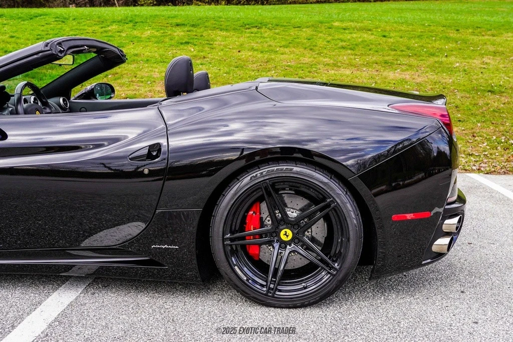 2014 Ferrari California - Image 5 of 12