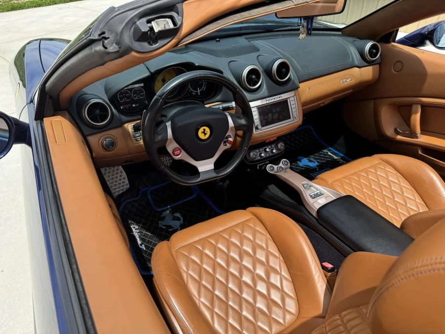2014 Ferrari California - Image 11 of 19