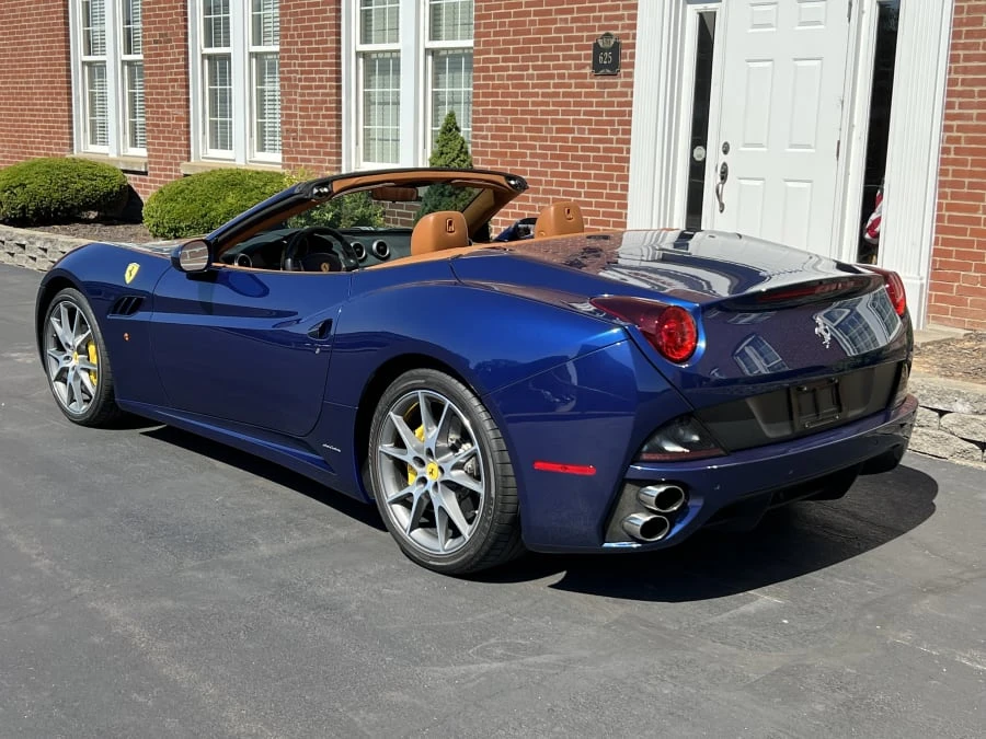 2014 Ferrari California - Image 3 of 7