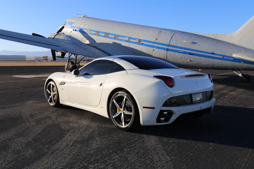 2014 Ferrari California - Image 10 of 31