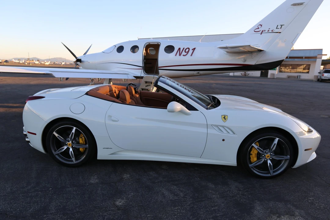 2014 Ferrari California - Image 4 of 31