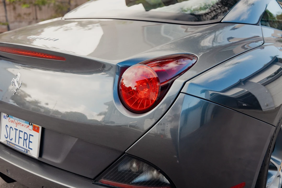 2014 Ferrari California - Image 24 of 31