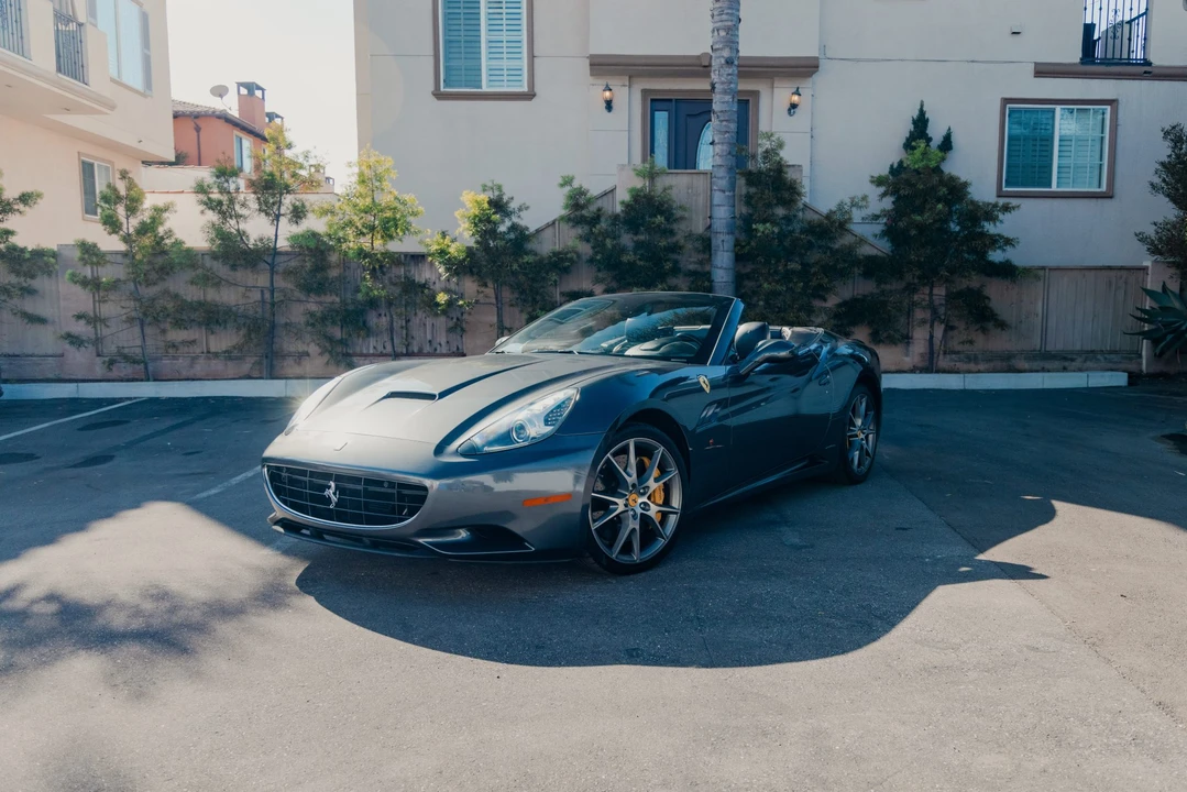 2014 Ferrari California - Image 4 of 31