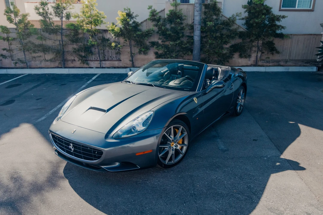 2014 Ferrari California - Image 5 of 31