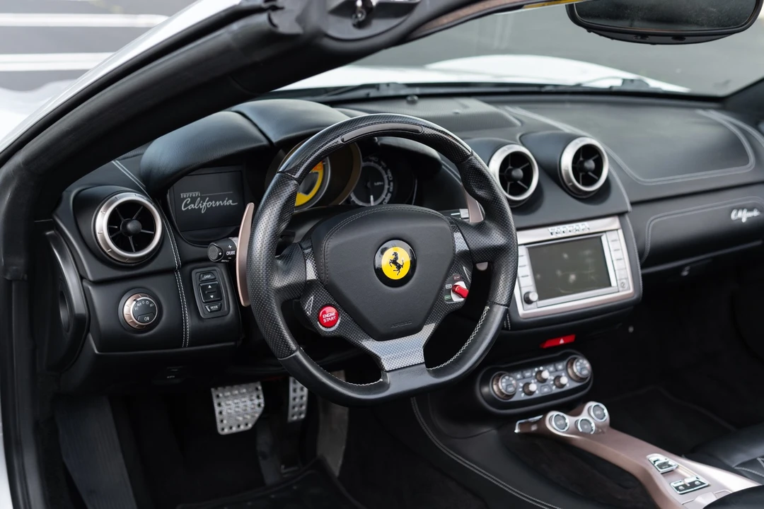 2014 Ferrari California - Image 6 of 21