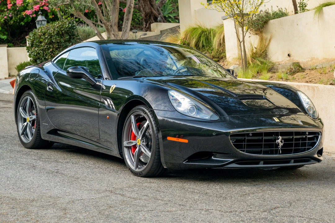 2014 Ferrari California - Image 16 of 31