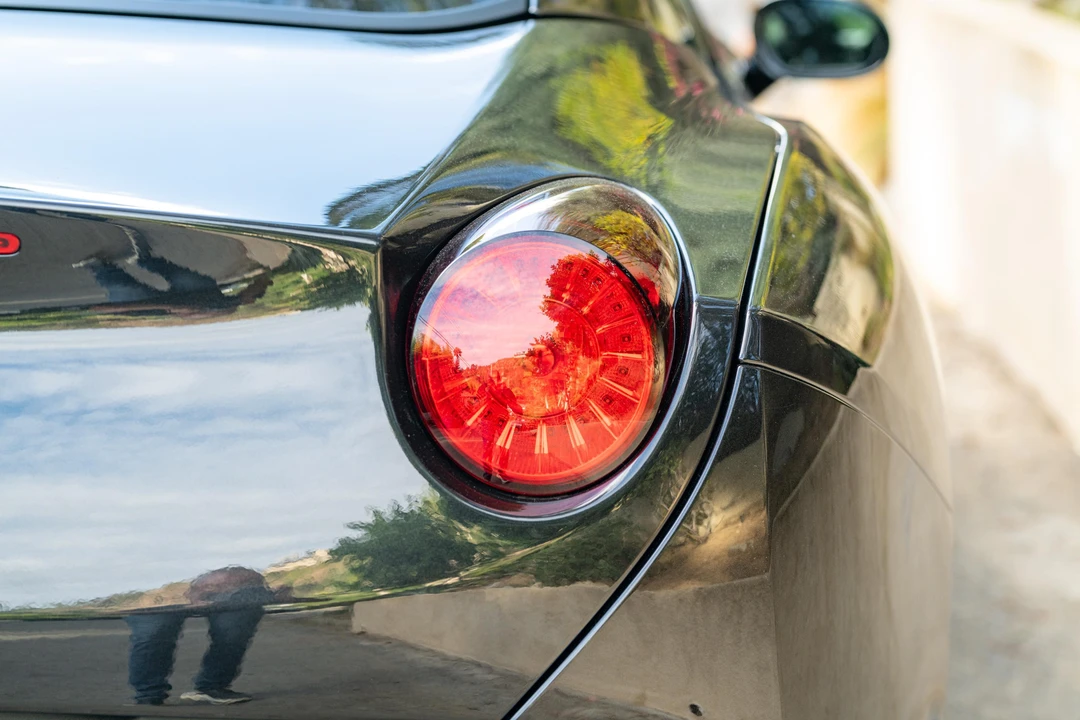 2014 Ferrari California - Image 26 of 31