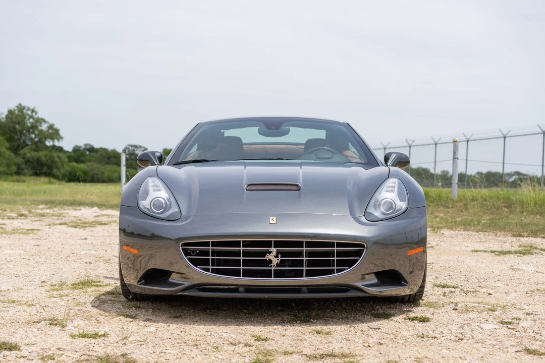 2014 Ferrari California - Image 4 of 31