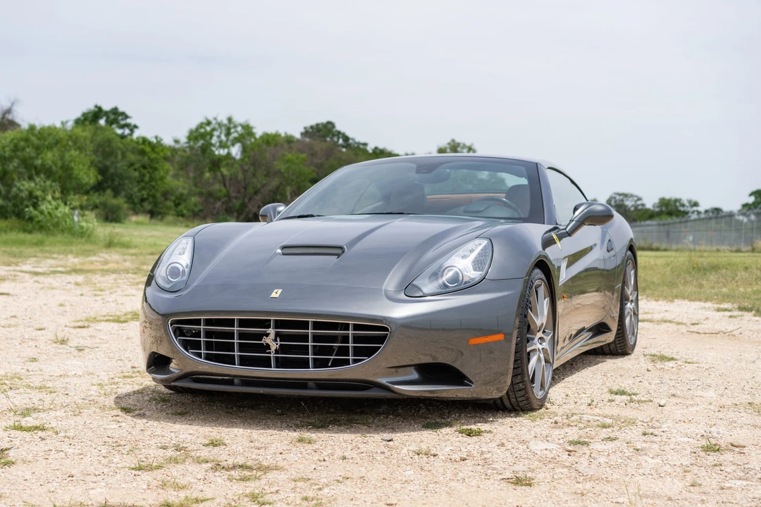 2014 Ferrari California - Image 5 of 31