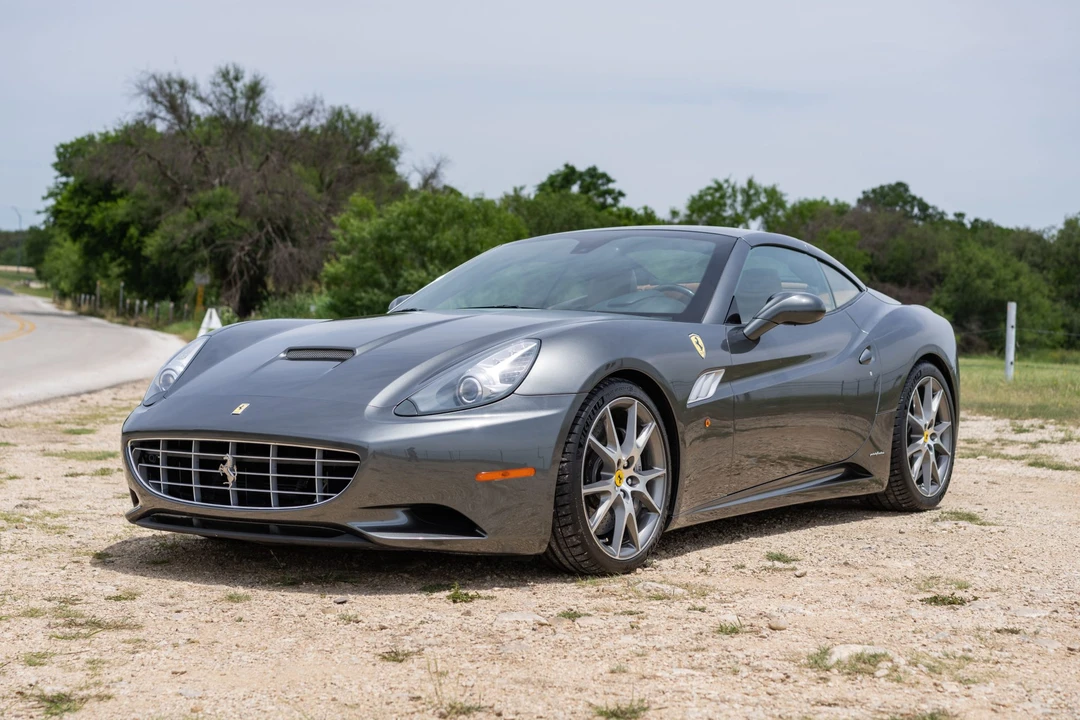 2014 Ferrari California - Image 6 of 31