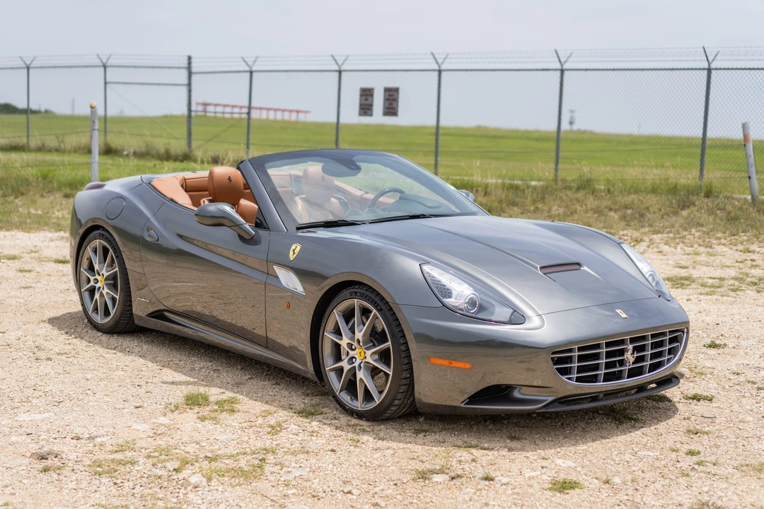 2014 Ferrari California - Image 18 of 31