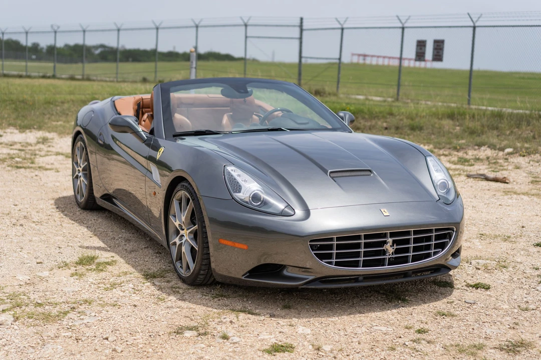 2014 Ferrari California - Image 19 of 31