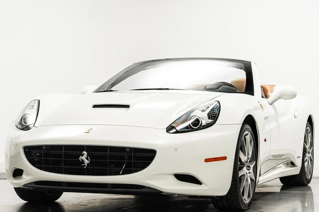 2014 Ferrari California - Image 5 of 21