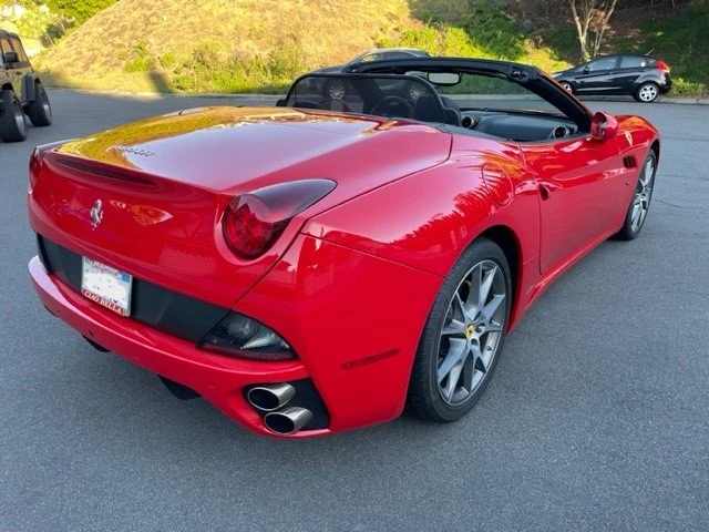 2014 Ferrari California - Image 13 of 20