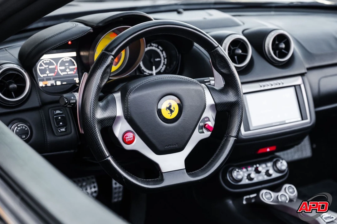 2014 Ferrari California - Image 6 of 12