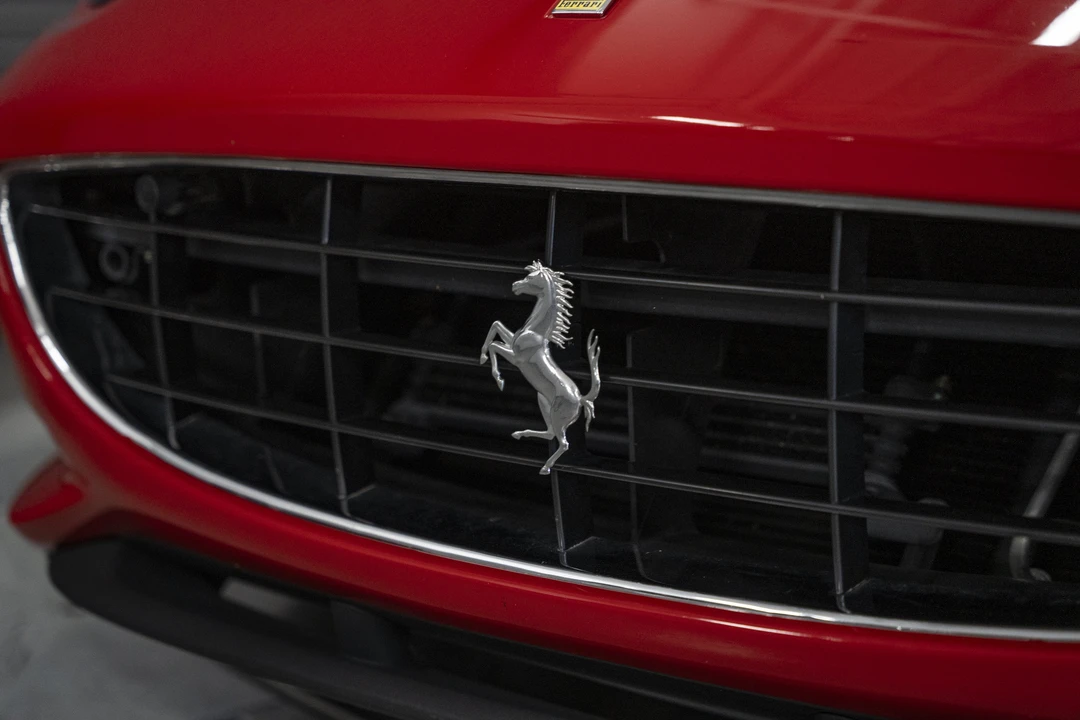 2014 Ferrari California - Image 17 of 31