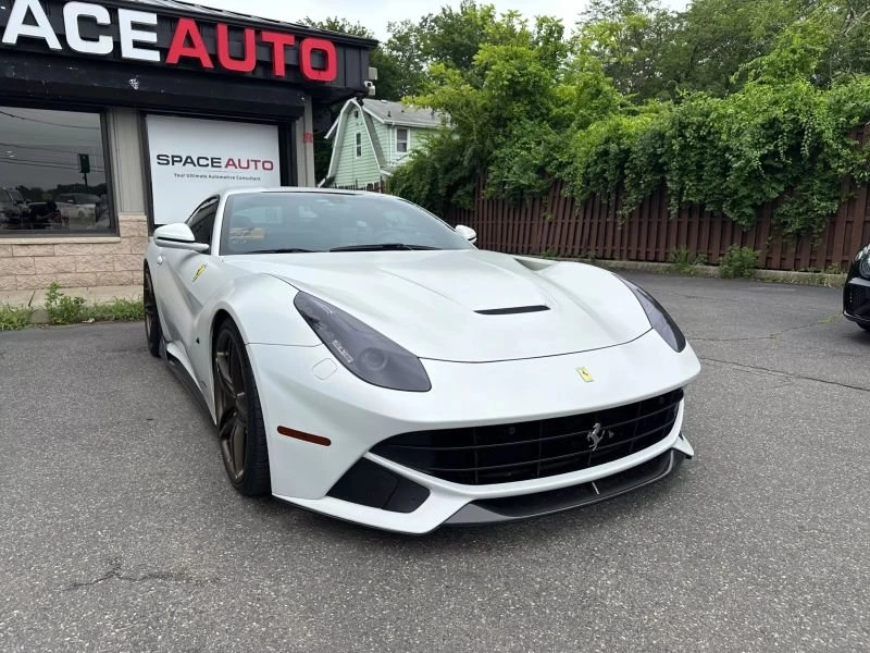 2014 Ferrari F12berlinetta - Image 3 of 13